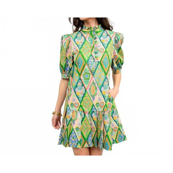 IVY JANE Dresses & Skirts - NEW IVY JANE pleated hem mini dress in green